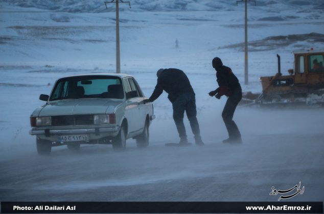 تصویری/ کولاک شدید برف ( ۱۱ بهمن) در جاده اهر – کلیبر – هوراند