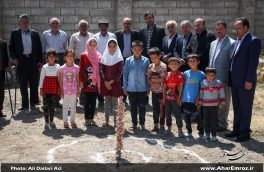 تصویری/ کلنگ زنی مدرسه سه کلاسه دخترانه و پسرانه روستای قشلاق شاهوردی اهر