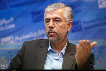 سازمان صدا و سیما دچار بازیهای سیاسی شده است/ رسانه ملی ذائقه جوان را درک کند