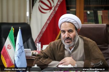 دستگاه قضایی اجازه نمیدهد درختی بهصورت غیرقانونی قطع شود/ هشدار در خصوص افزایش کلاهبرداری اینترنتی و تلفنی در اهر/ از خروج بدون مجوز دام زنده در اهر جلوگیری میکنیم