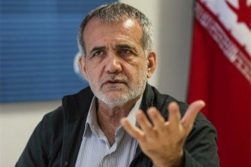 نایبرئیس مجلس: تا به حال سعی نکردم تا با کسی تسویهحساب کنم/ مسلمانیم اما برای همدیگر پروندهسازی میکنیم