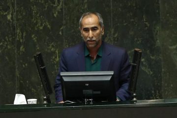 استانی شدن انتخابات به نفع نمایندگان فعلی مجلس است نه مردم/ نمایندگان در طرح استانی شدن انتخابات حضورشان را تضمین میکنند/ چرا نخبگان را از حضور در مجلس منع میکنیم؟