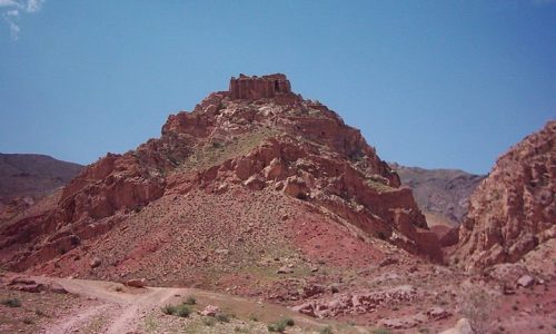 فرمانده یگان‌حفاظت میراث‌فرهنگی آذربایجان‌شرقی: استفاده از مواد منفجره برای حفاری/ عوامل حفاری در روستای اسماعیل‌کندی شهرستان هریس دستگیر شدند