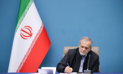 خبرنگار، فرمانده خط مقدم دفاع از حقیقت است
