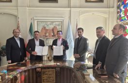 بقعه شیخ شهاب الدین اهری نورپردازی می شود