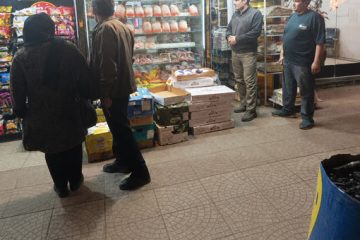 ممنوعیت خروج غیرقانونی و بدون مجوز مرغ از اهر با دستور دادستان / تشکیل ۹ پرونده گران‌فروشی در اهر
