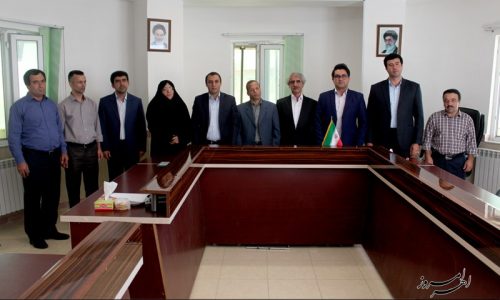 اولین جلسه رسمی اعضای پنجمین دوره شورای اسلامی شهر اهر به روایت تصویر