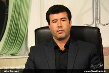کارگروه تخصصی میراث فرهنگی برای ثبت جهانی بقعه شیخ شهابالدین اهری تشکیل شود