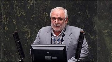کاهش نرخ ارز نتوانست قیمت کالاها را ارزان کند/ رئیس جمهور رسیدگی کند