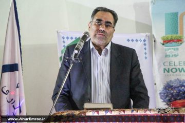 واگذاری فعالیتهای فرهنگی به اصحاب فرهنگ و هنر با نظارت اداره ارشاد