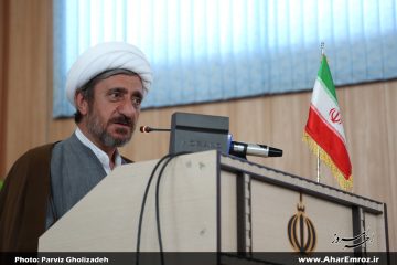 قطار پاکسازی درون قوه قضاییه متوقف نمیشود/ بیکاری جوانان نتیجه سوء مدیریت در بخشهایی از حوزه اقتصادی کشور است/ تا قطع ریشه فساد اقتصادی آرام نمینشینیم