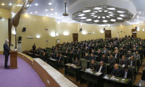 تاکید استاندار آذربایجان شرقی بر توسعه زیرساخت‌های آموزشی، تدوین برنامه‌های آینده‌نگرانه و حضور به‌موقع مدیران در مواقع بحرانی