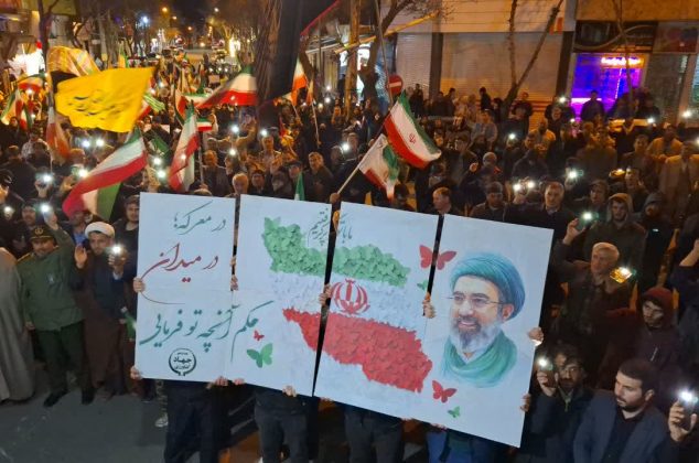 اجتماع مردم اهر در حمایت از رهبری و نیروهای مسلح