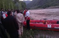 پیکر فرد مغروق در رودخانه ارس با تلاش نجاتگران خداآفرین کشف شد
