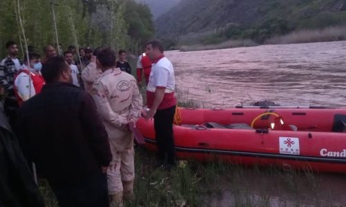 پیکر فرد مغروق در رودخانه ارس با تلاش نجاتگران خداآفرین کشف شد
