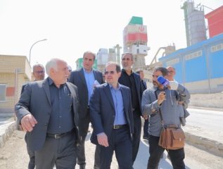 بازدید معاون وزیر صمت از واحدهای تولیدی در شهرک صنعتی اهر