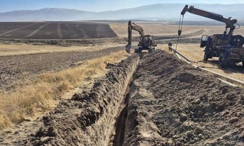 عملیات آبرسانی به روستاهای کردلقان و ریحان شهرستان اهر در قالب تفاهم‌نامه سه‌جانبه اجرا و تکمیل شد
